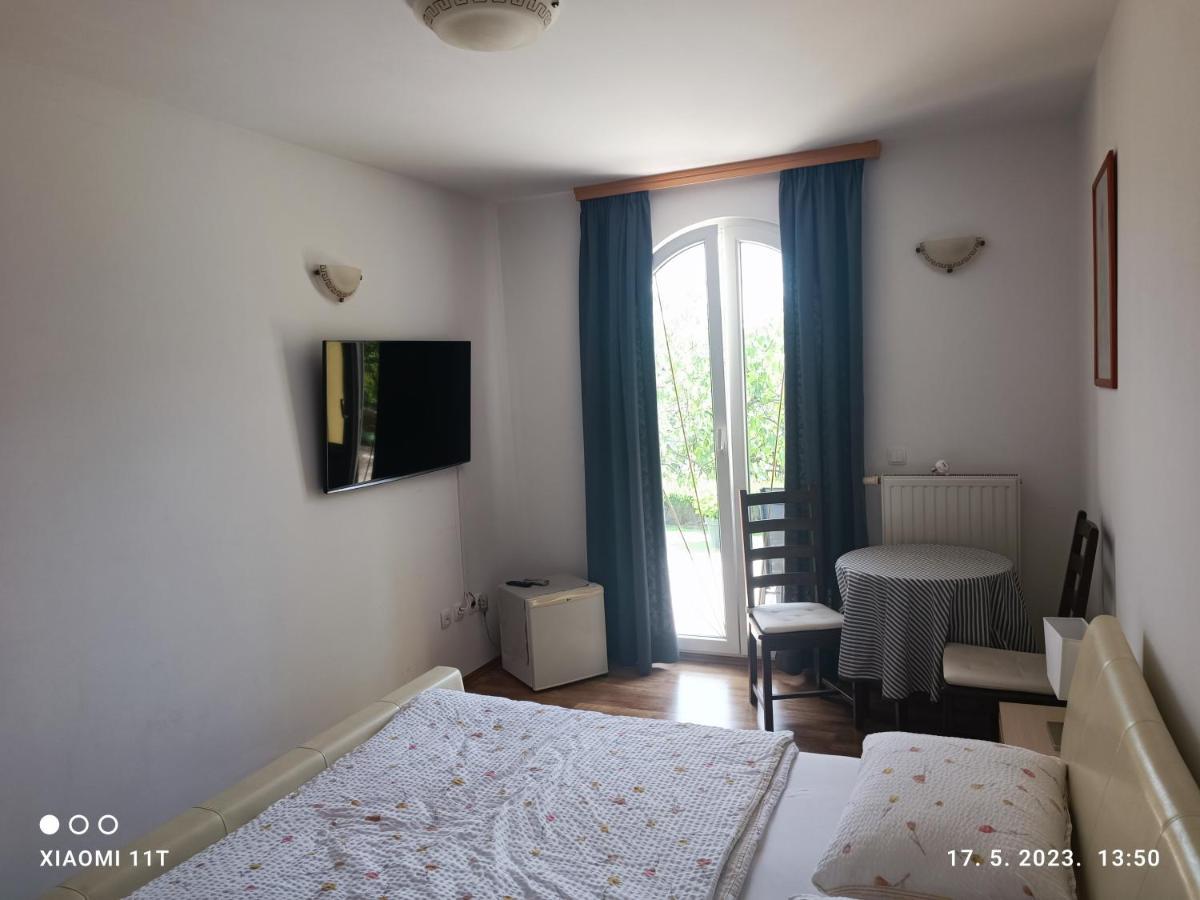 Marko Rooms Krk Town Exterior photo