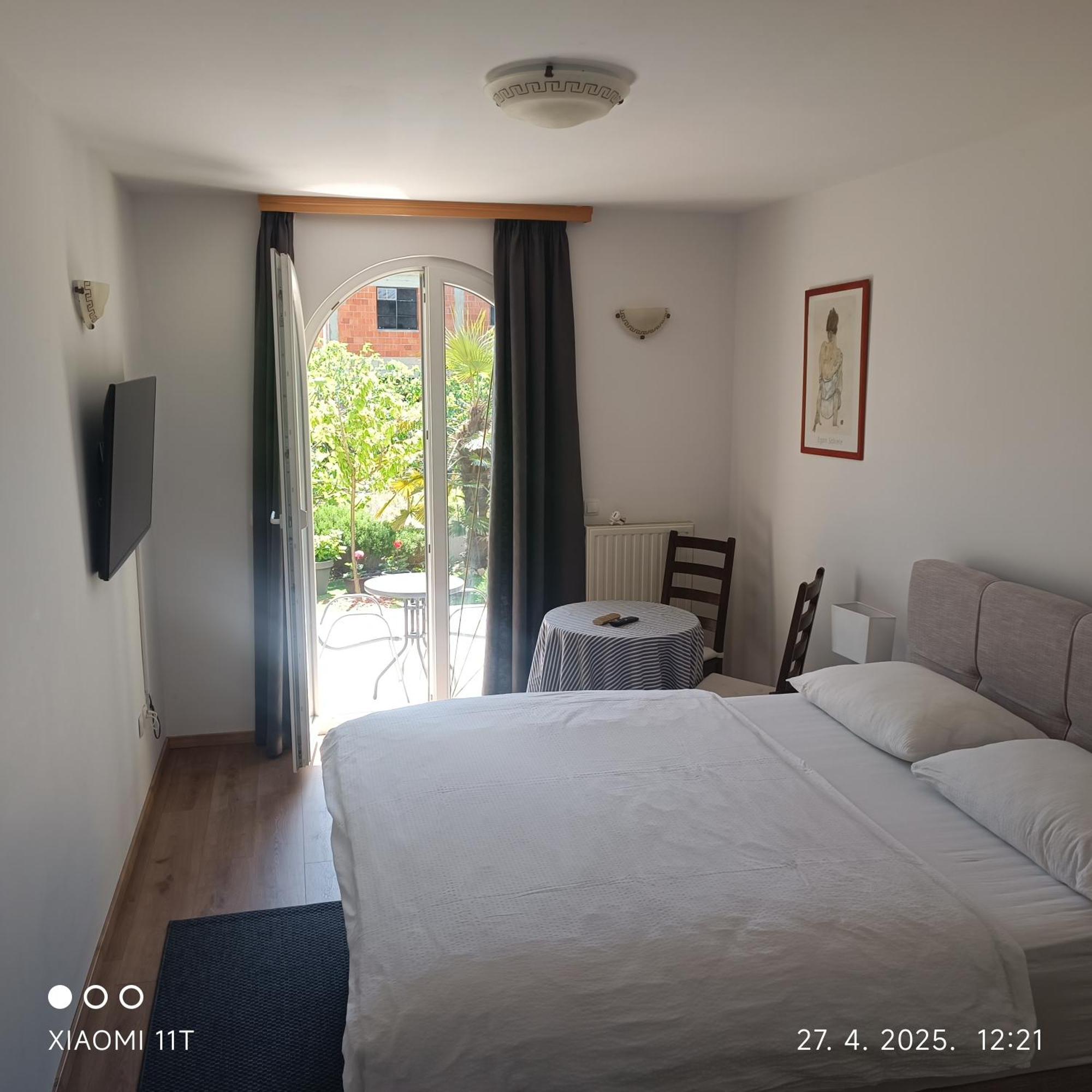 Marko Rooms Krk Town Room photo